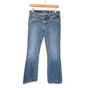 Miss Me Jeans Women's Capri Cross Lace Embroidered Medium Wash Size 29"